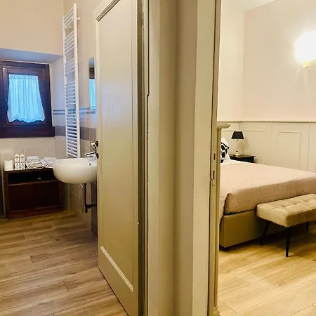 Cozy With Ensuite & Outdoor Space Konukevi *